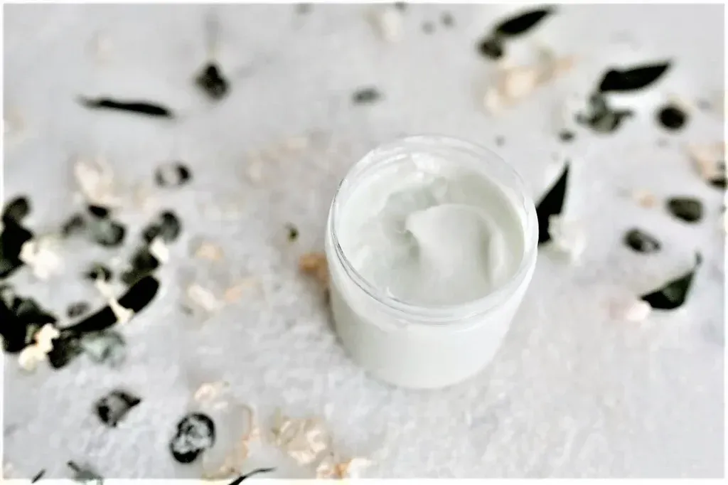 The Real Cause of Your Armpit Irritation with Deodorants
