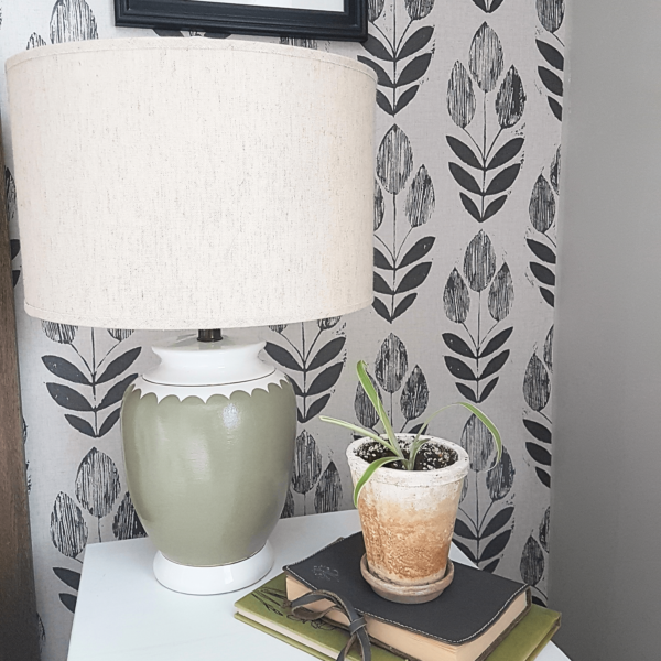 DIY Painted Scalloped Lamps- Thrifted Makeover